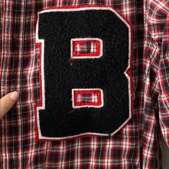 Lightly used LF FURST OF A KIND FLANNELBUTTON DOWN - Picture 7 of 8